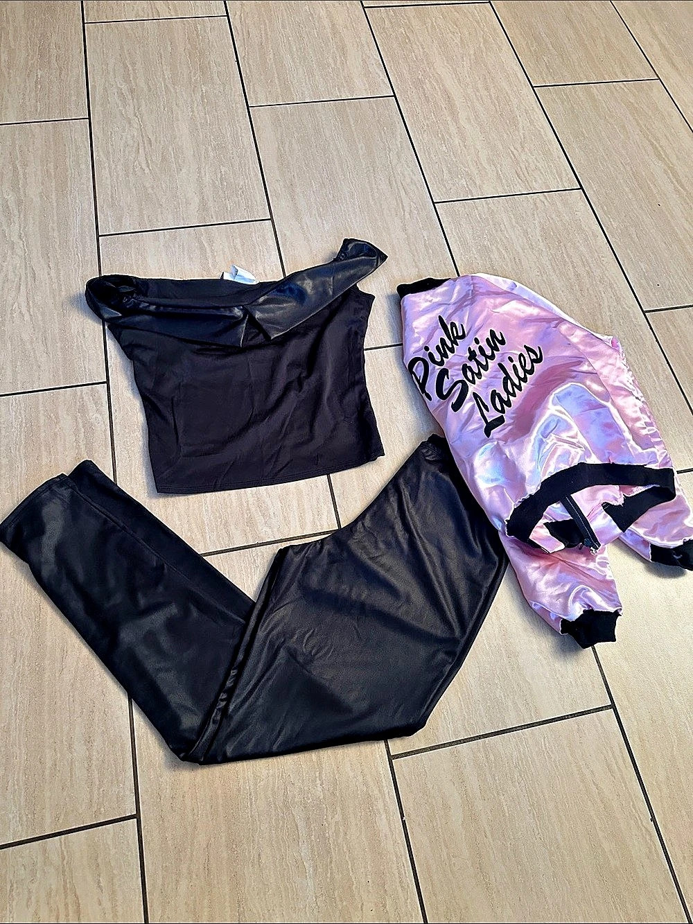 California Costume Grease Sandy Outfit, Crossplay/ Halloween Costume Size Large